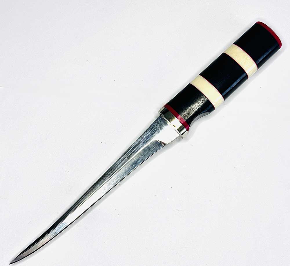 Two-Tone Fish Filleting and Deer Stalking Tool