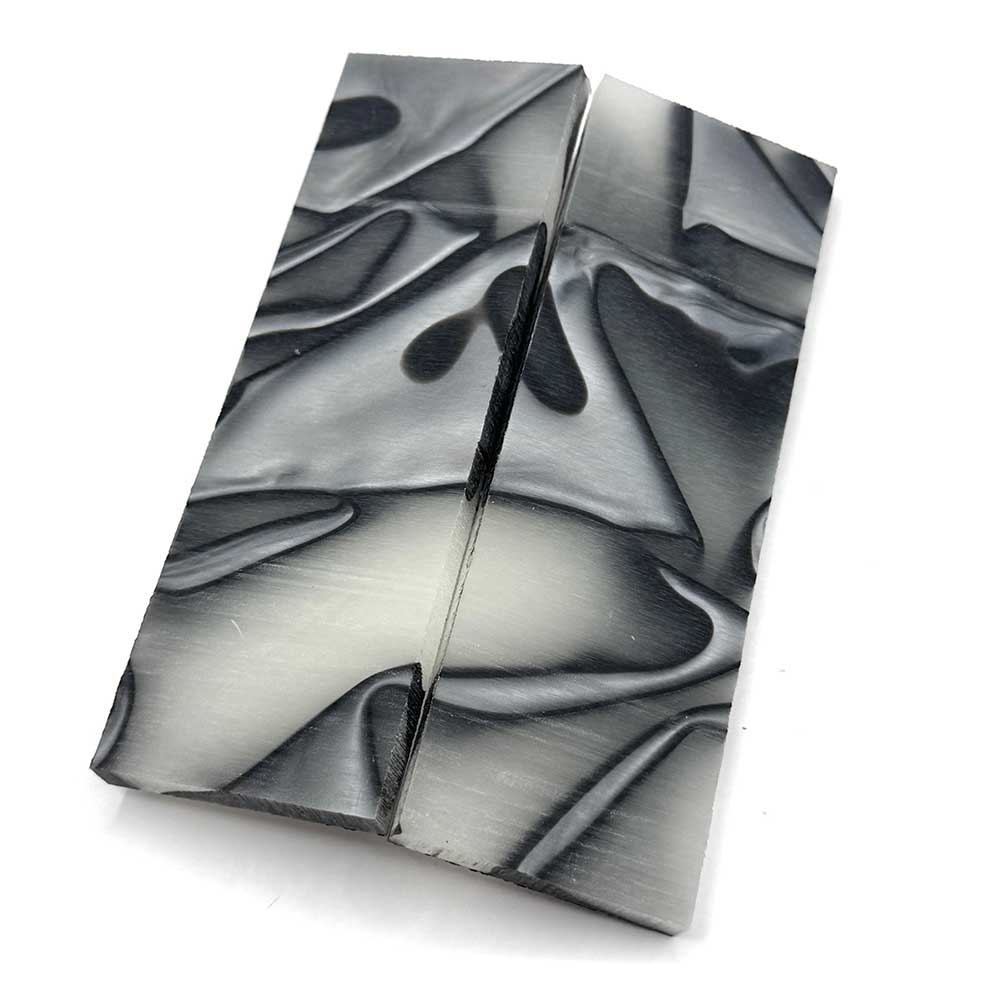 Liquid Metal Ripple with Glow in the dark infill